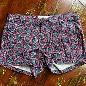 super cute and colorful printed shorts!
